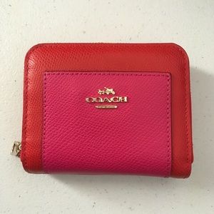 NWT Coach colorblock leather small wallet